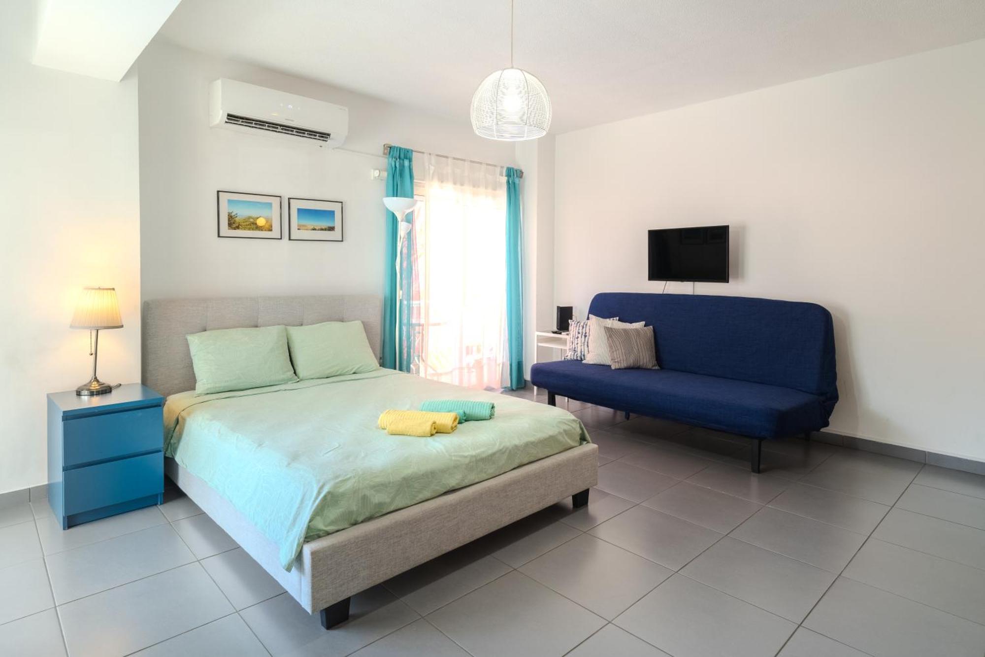 Mackenzie Blu Beach Studio Ларнака Екстериор снимка